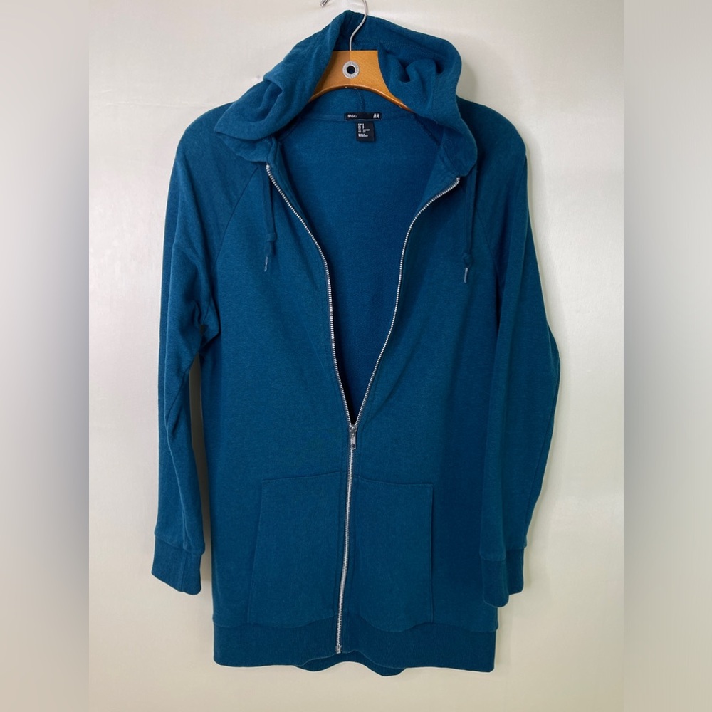 Basic By H&M Women’s Zip Up Hoodie/Sweater Size Small Excellent Condition